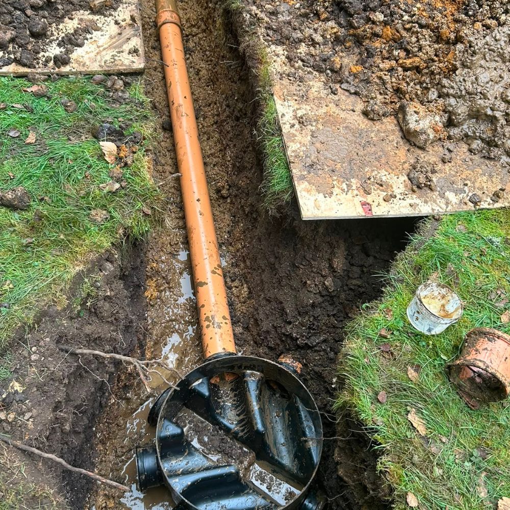 New underground drainage pipework and inspection chamber installation